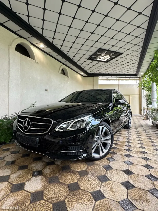 Mercedes-Benz E class 2014 · 3.0 AT