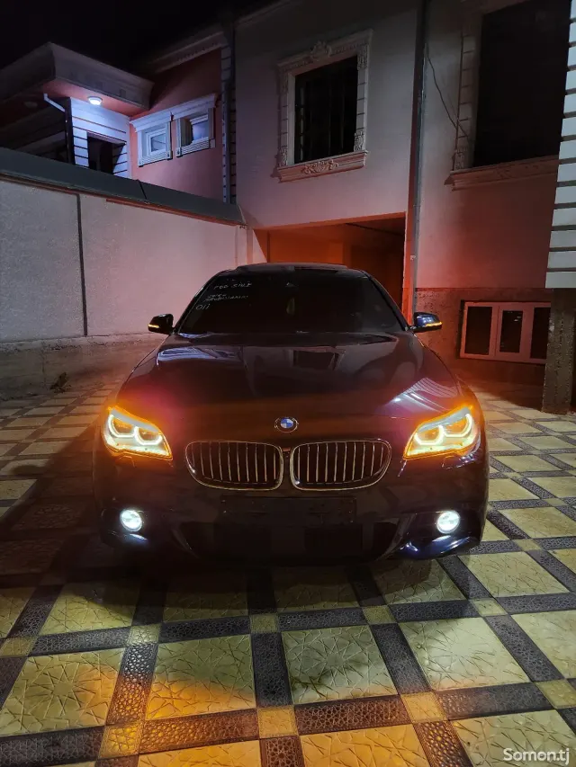 BMW 5 series 2016 · 2.0 AT