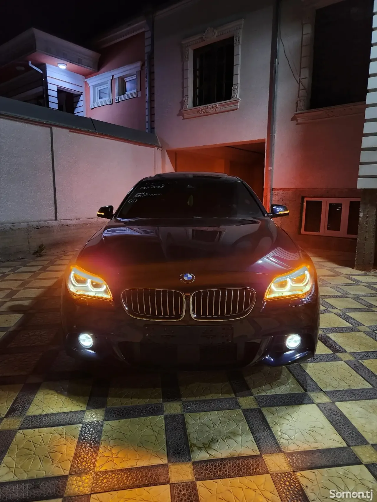 BMW 5 series 2016 · 2.0 AT