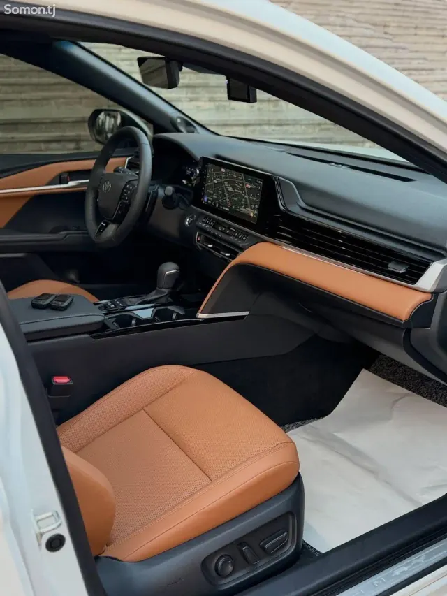 Toyota Camry 2026 · 2.5 AT