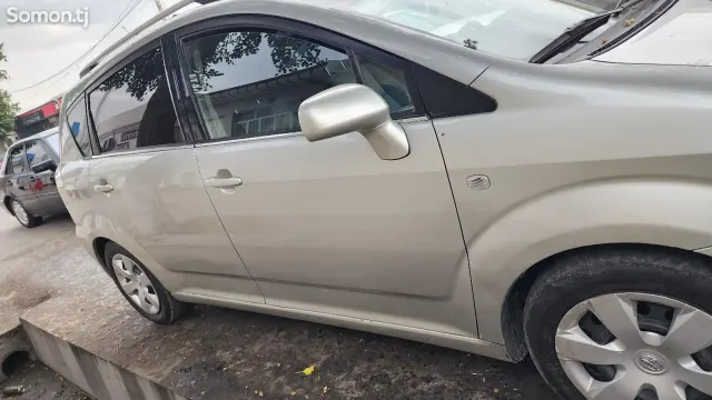 Toyota Verso 2006 · 1.8 MT