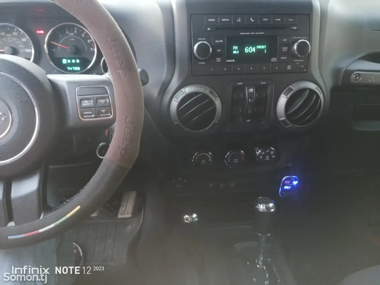 Jeep Wrangler 2014 · 3.6 AT