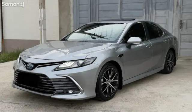 Toyota Camry 2022 · 2.5 AT