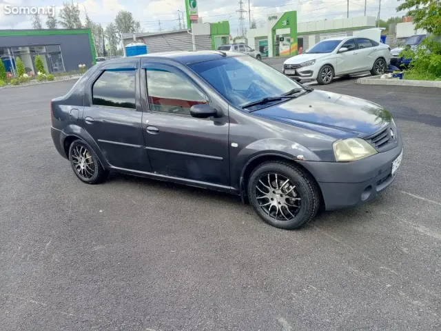 Renault Logan 2006 · 1.6 MT