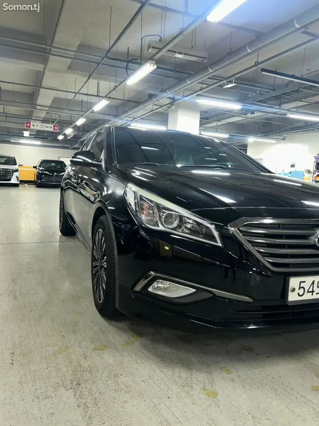 Hyundai Sonata 2014 · 2.0 AT