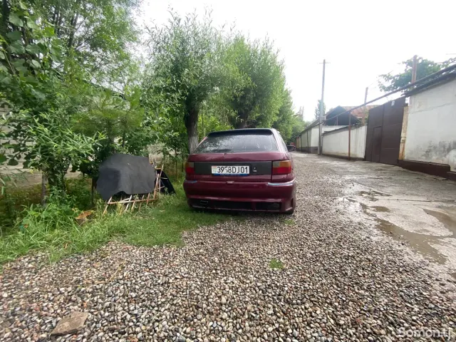 Opel Astra F 1996 · 1.6 MT