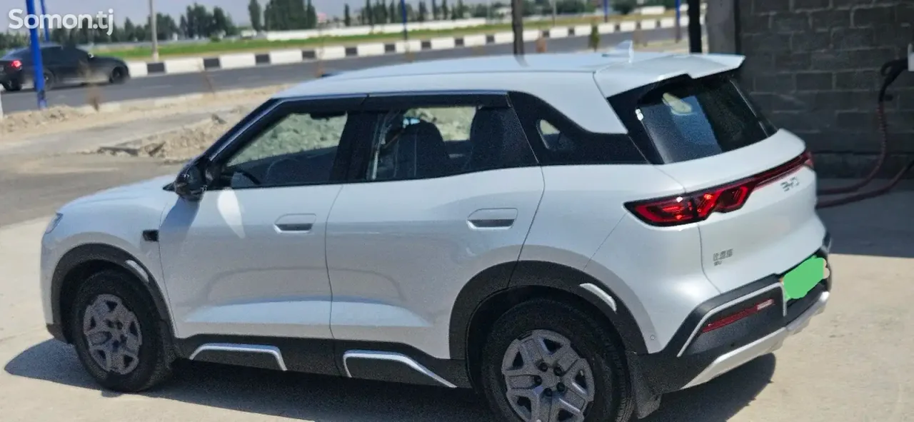 BYD Yuan Up 2025 · AT