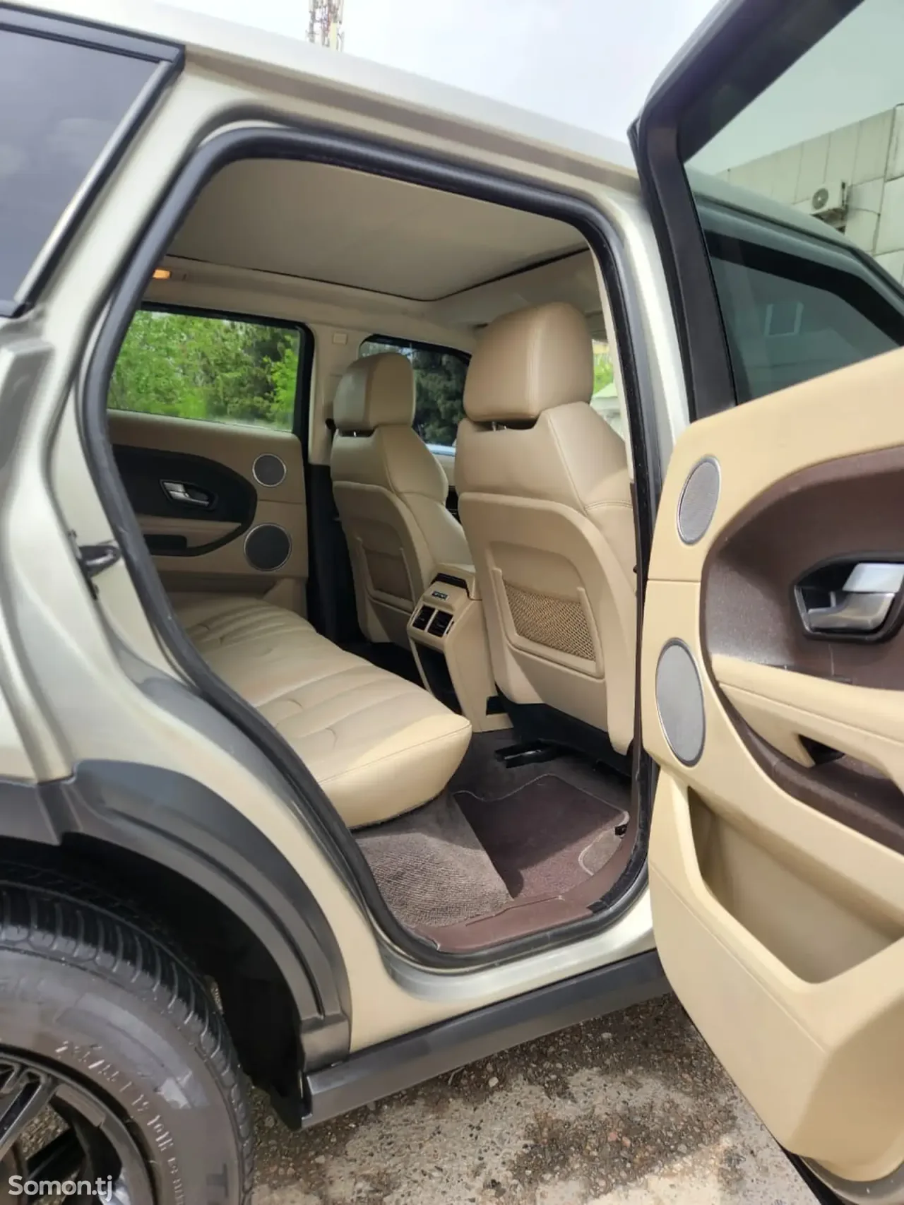 Land Rover Evoque 2015 · 2.0 AT