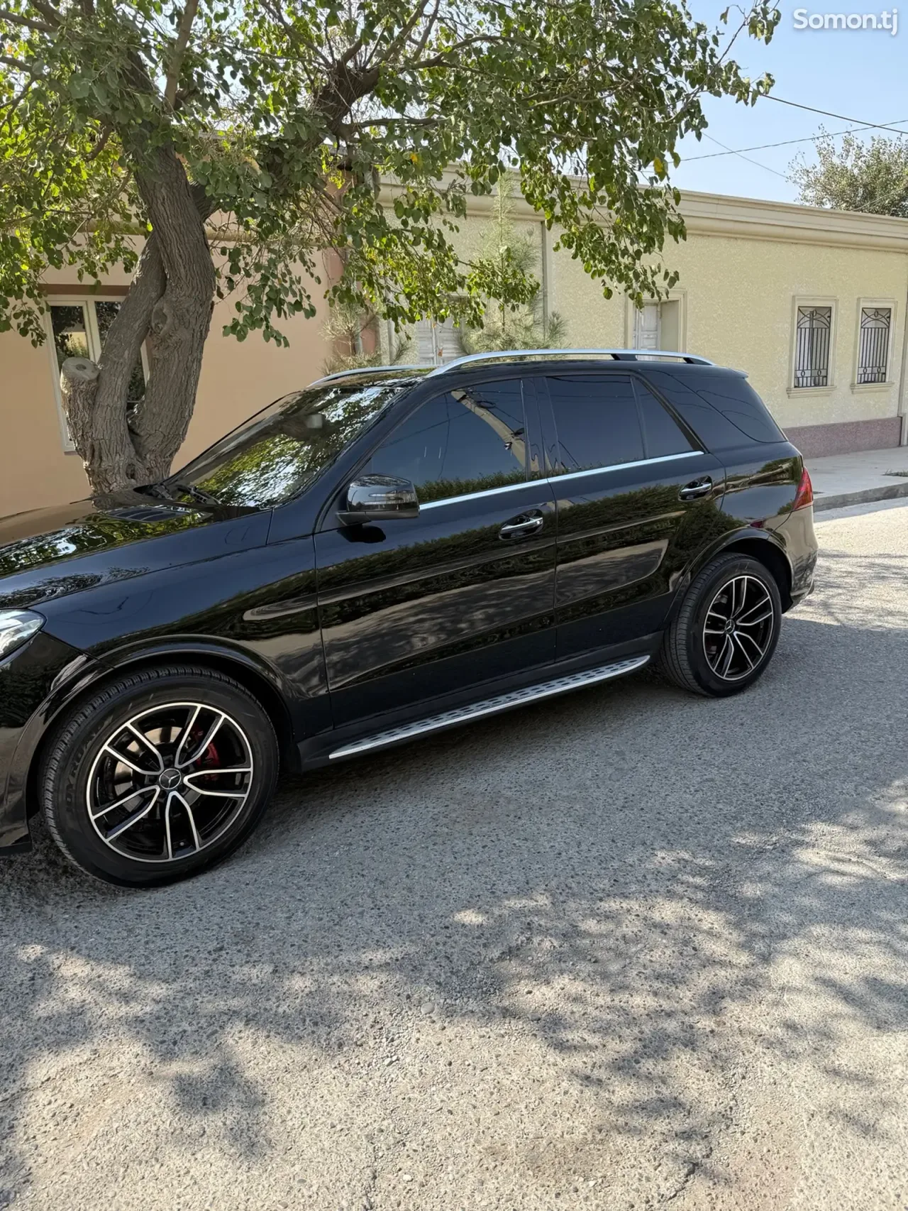 Mercedes-Benz ML class 2012 · 3.5 AT
