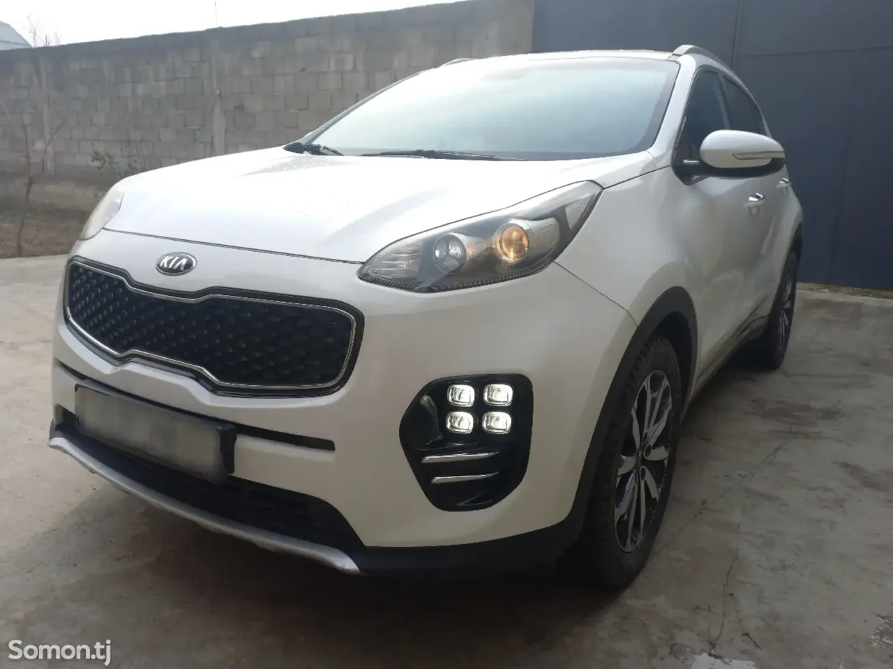 Kia Sportage 2015 · 1.7 AT