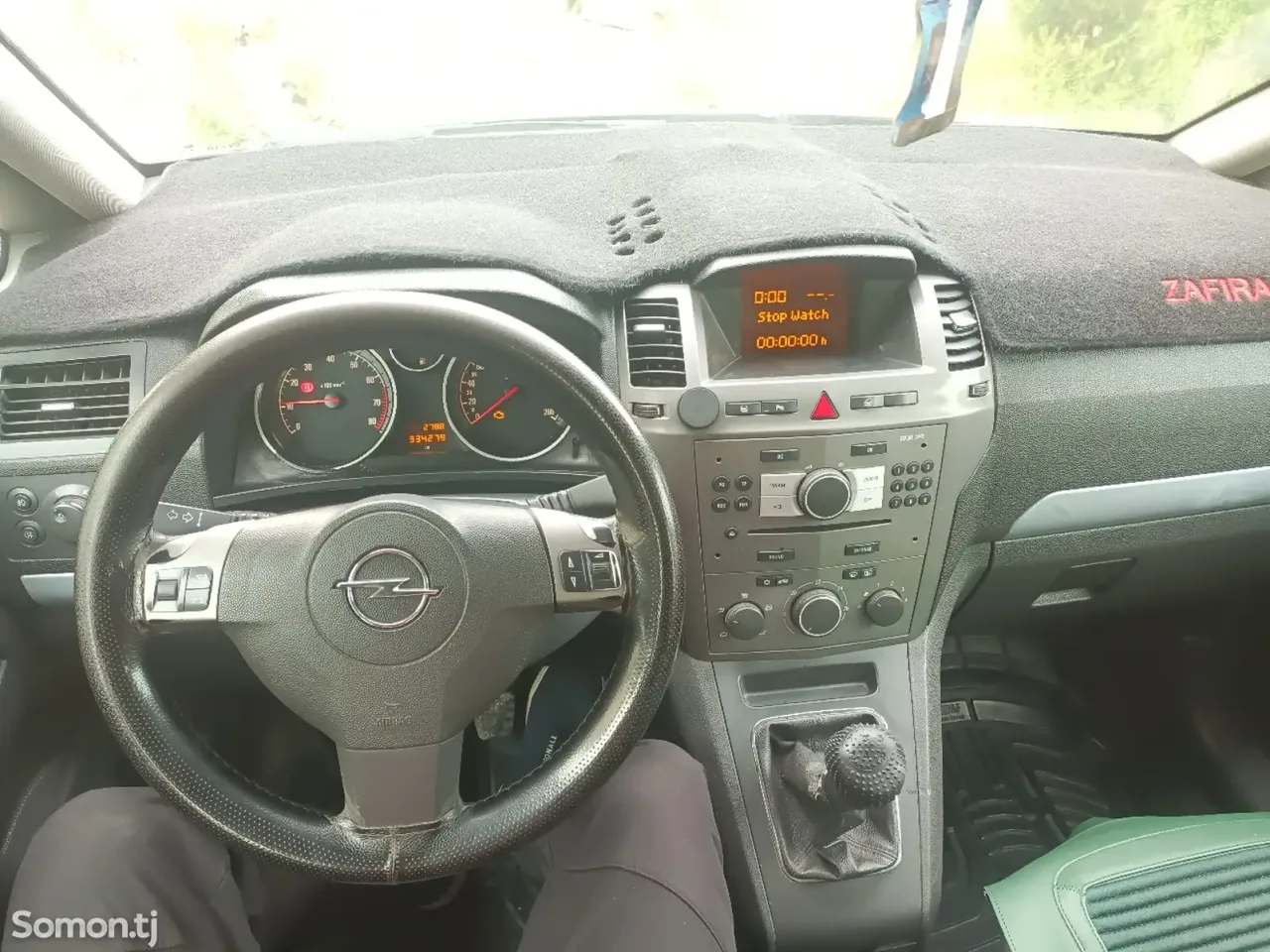 Opel Zafira 2006 · 1.8 MT