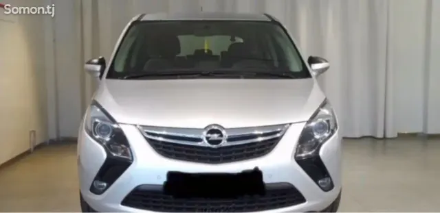 Opel Zafira 2016 · 1.4 MT