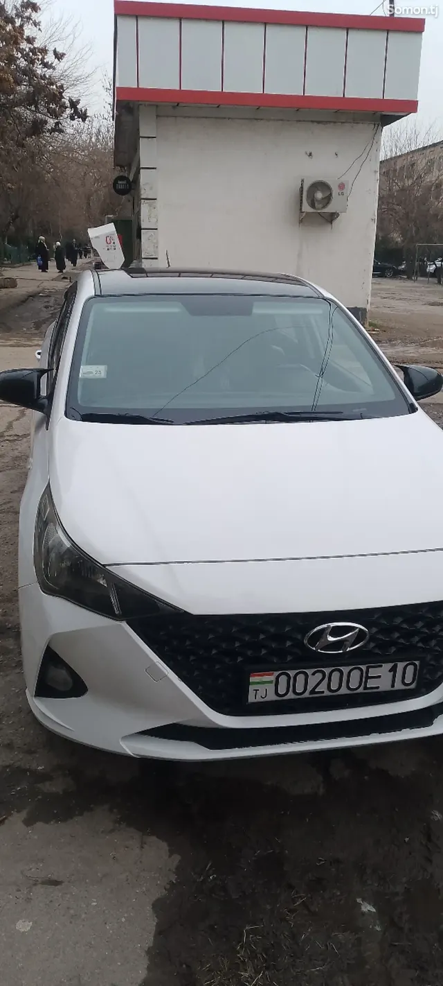 Hyundai Accent 2021 · 1.6 AT