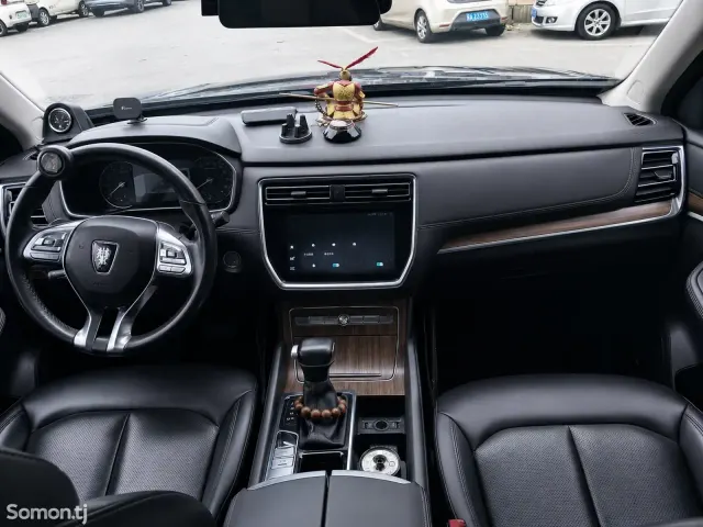 Roewe RX8 2020 · 2.0 AT