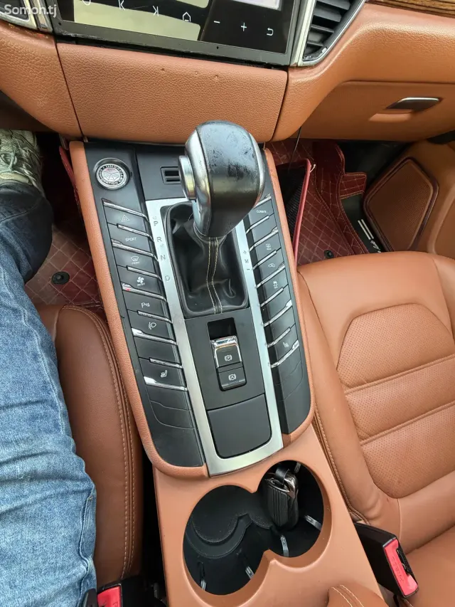 Zotye SR9 2017 · AT
