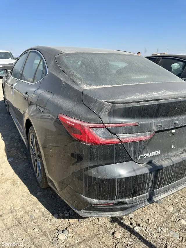 Toyota Camry 2026 · 2.0 AT