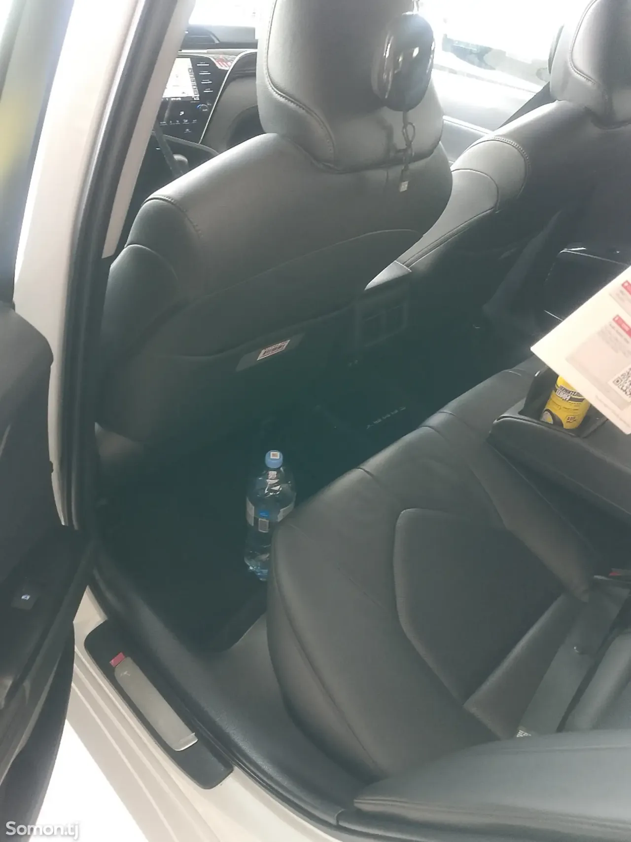 Toyota Camry 2018 · 2.5 AT