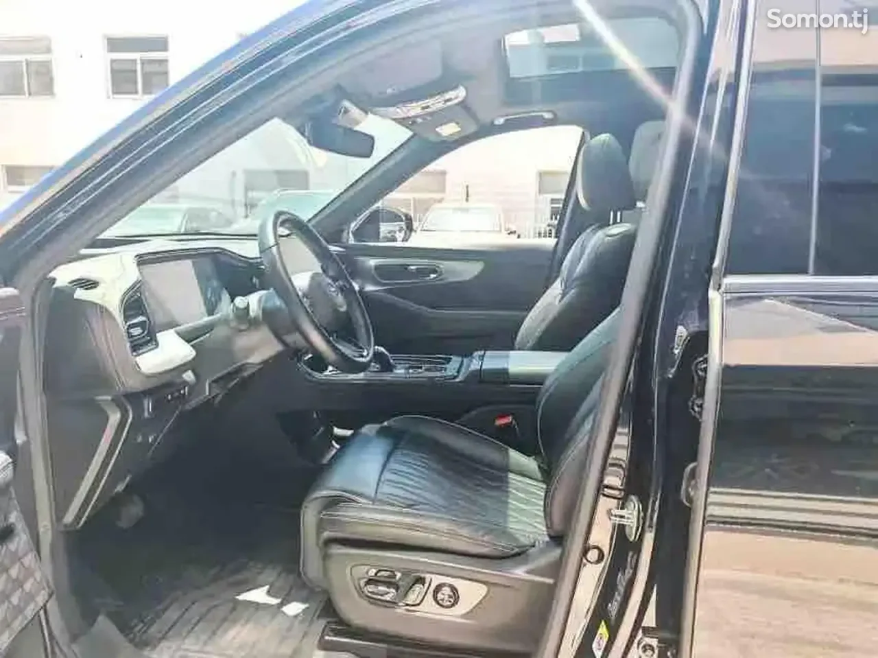 GAC Trumpchi GS8 2024 · 2.0 AT
