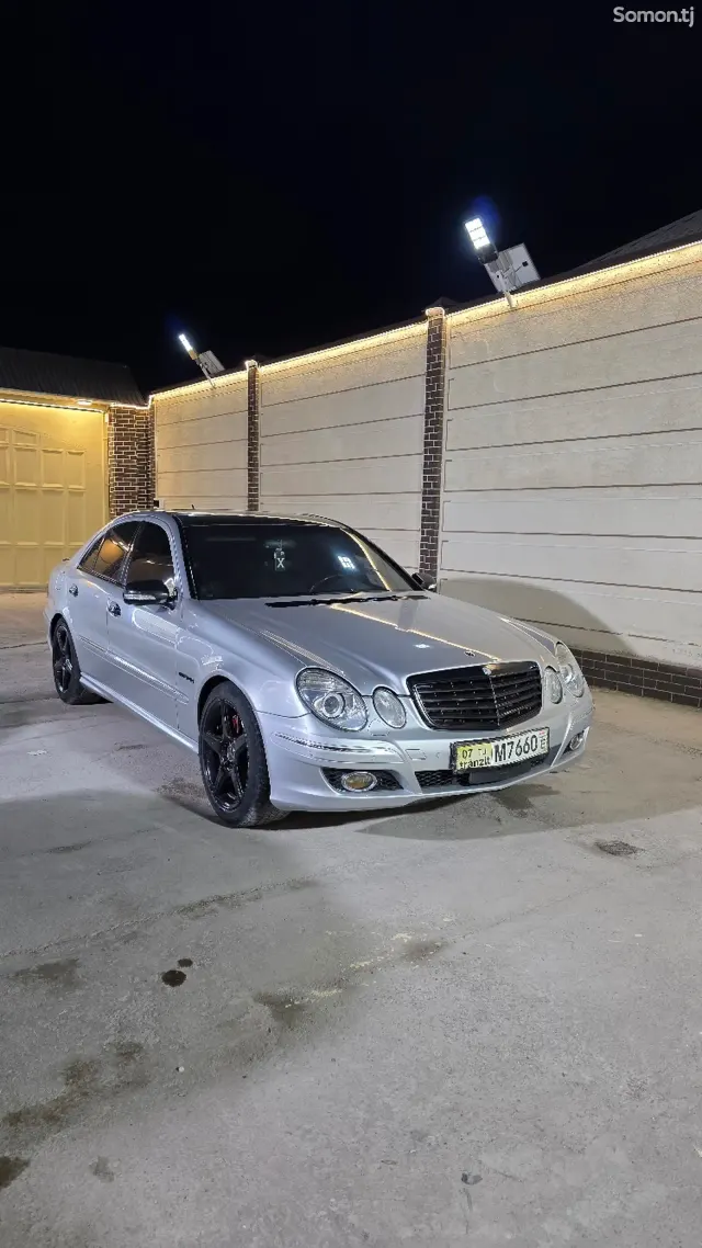 Mercedes-Benz E class 2007 · 3.5 AT