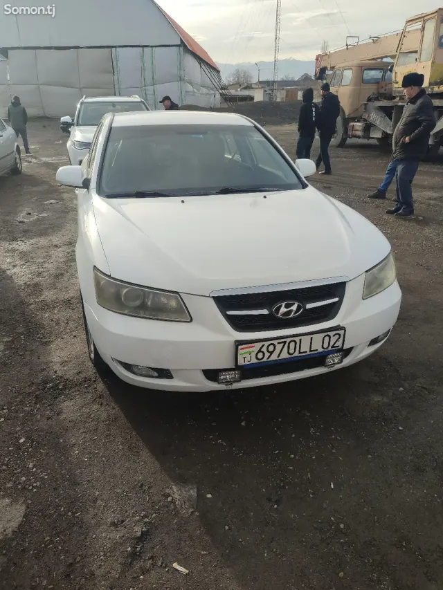 Hyundai Sonata 2006 · 2.0 AT