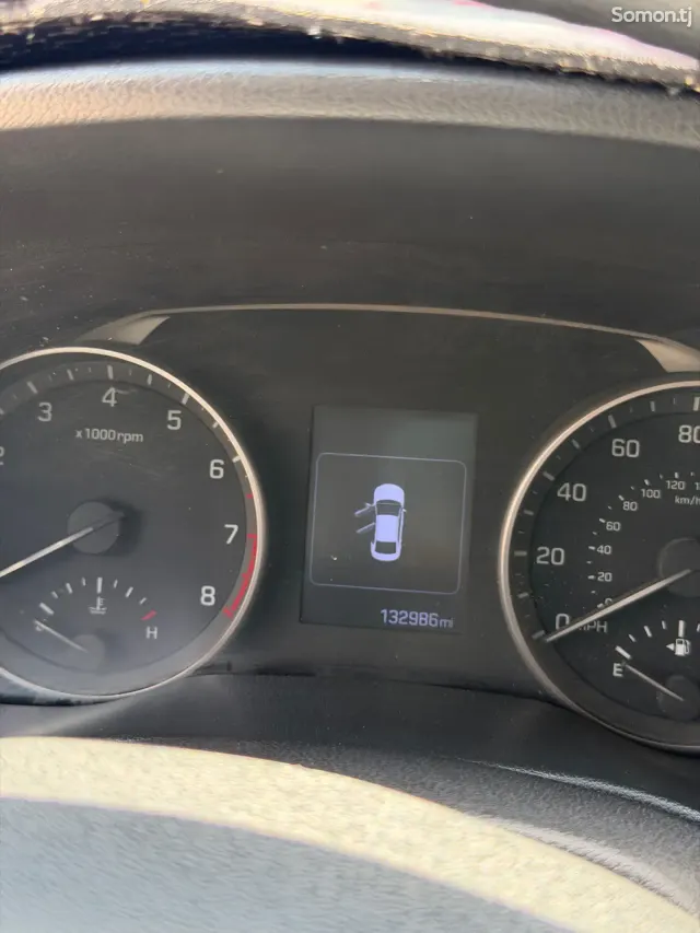 Hyundai Elantra 2017 · 2.0 AT