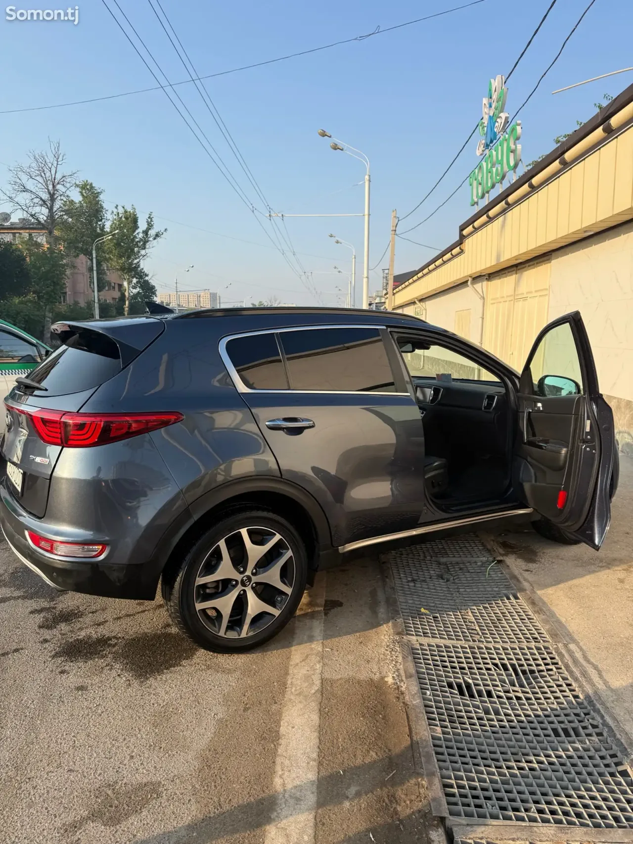 Kia Sportage 2018 · 2.0 AT