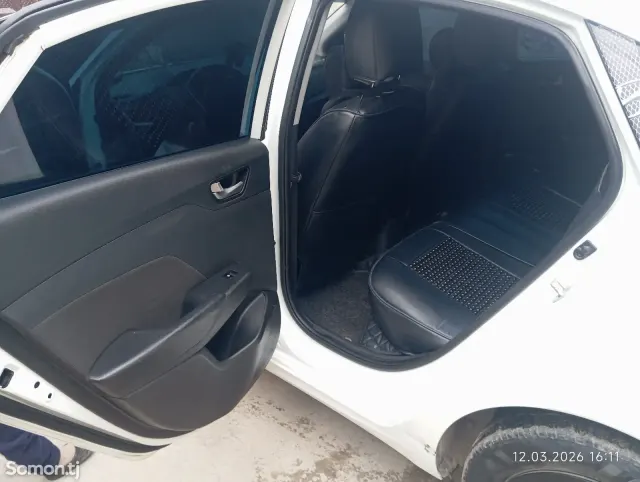 Hyundai Accent 2019 · 1.6 AT