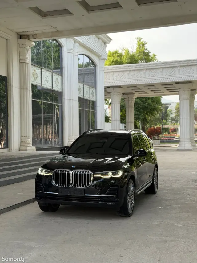 BMW X7 2020 · 4.0 AT