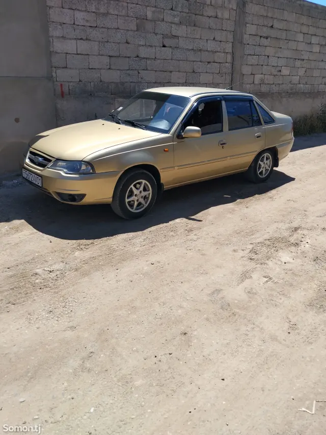 Daewoo Nexia 2011 · 1.5 MT
