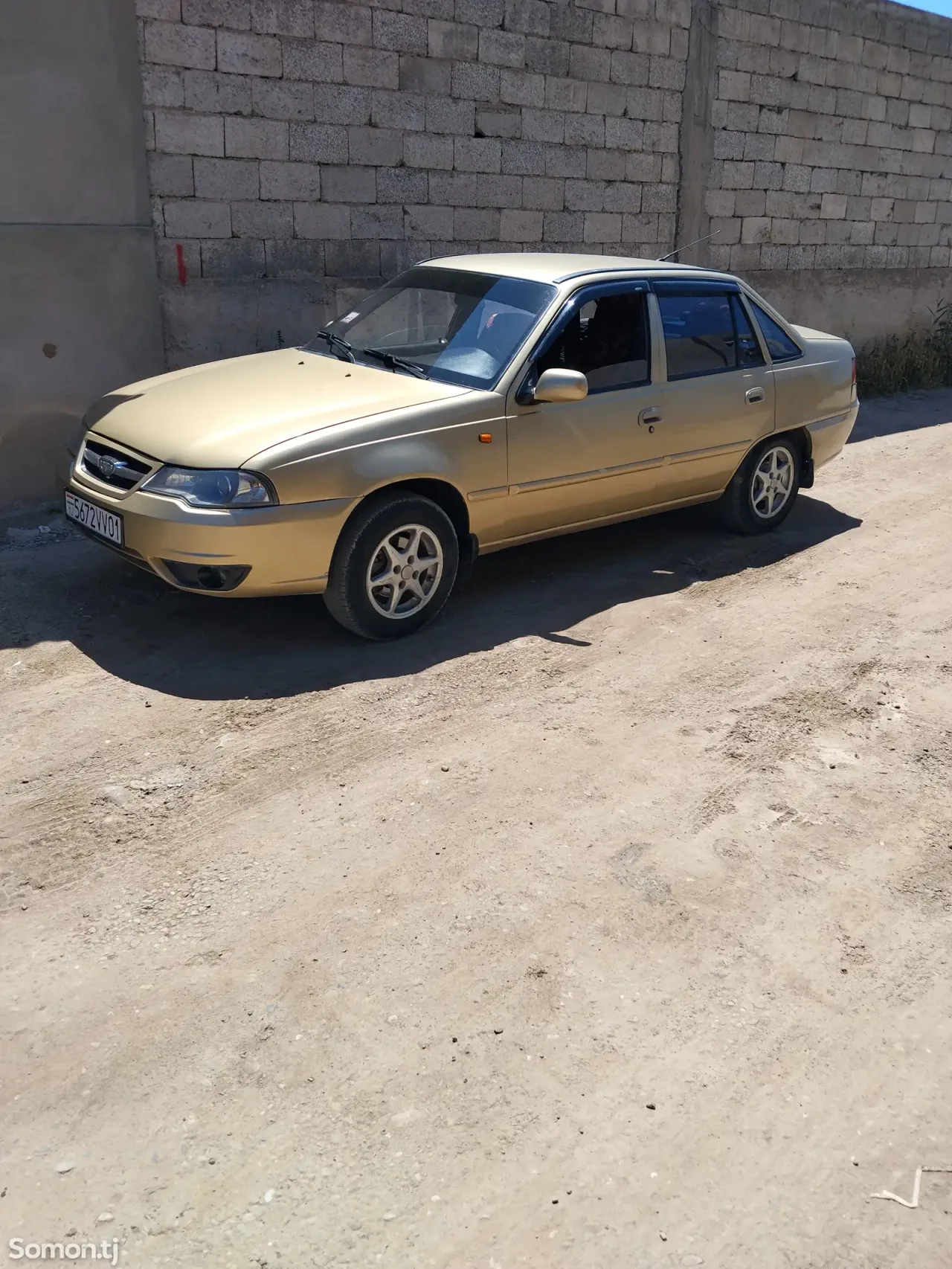 Daewoo Nexia 2011 · 1.5 MT