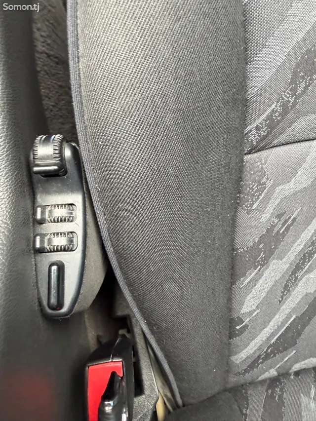 Mercedes-Benz E class 2001 · 2.4 AT