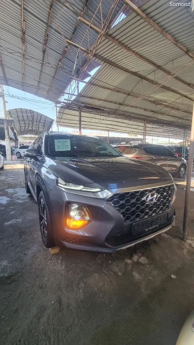Hyundai Santa Fe 2018 · 2.2 AT