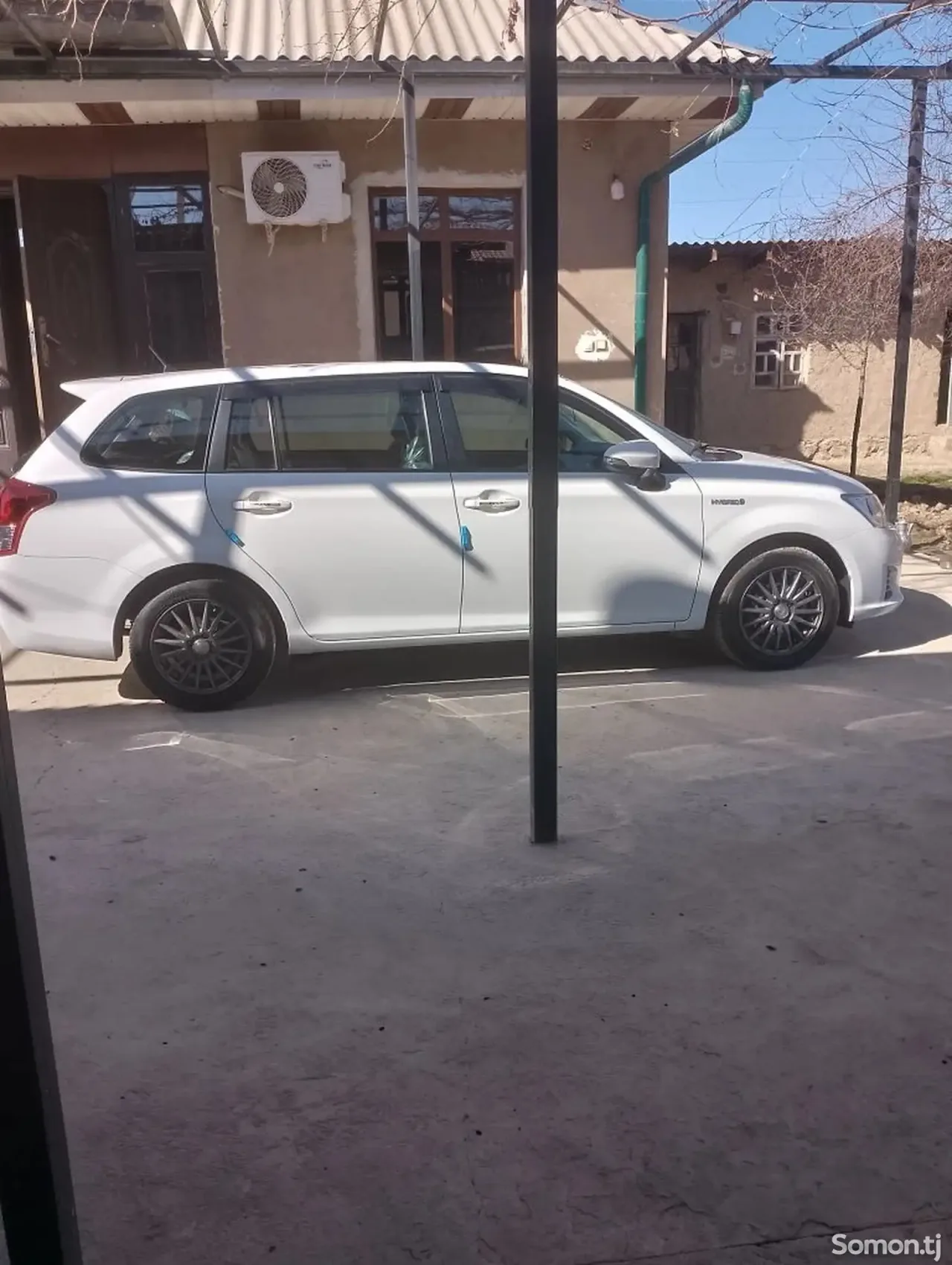 Toyota Fielder 2014 · 1.5 AT