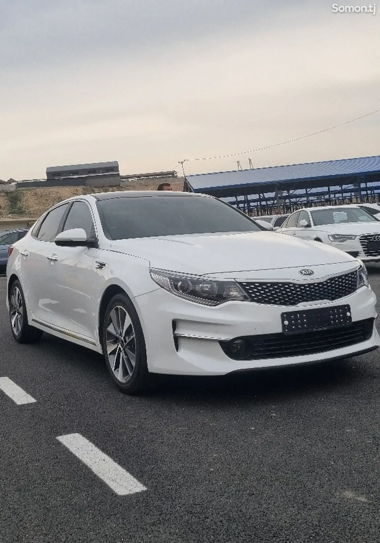 Kia K5 2015 · 2.0 AT