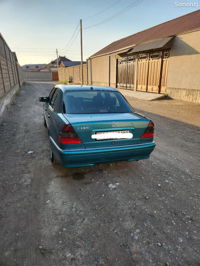 Mercedes-Benz C class 1999 · 1.8 MT
