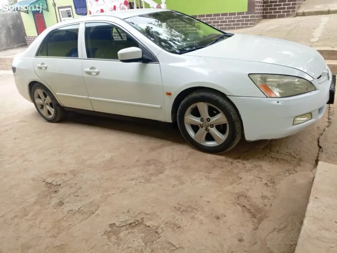Honda Accord 2005 · 2.4 AT