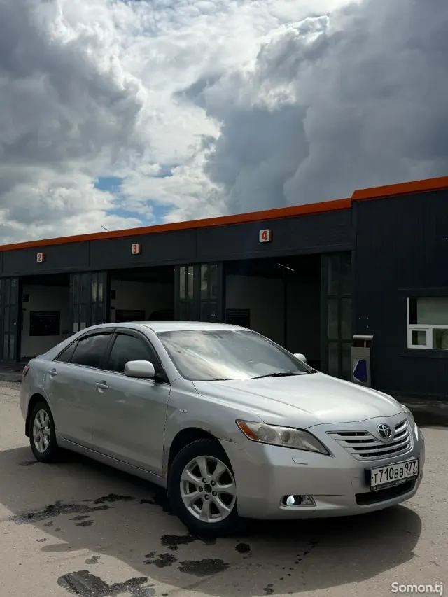 Toyota Camry 2007 · 2.5 AT