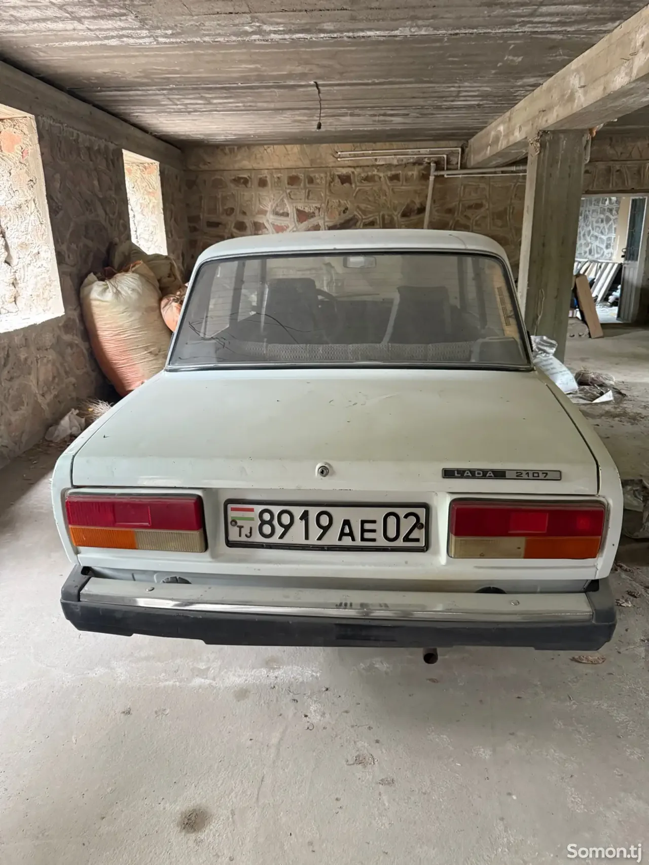 Lada (ВАЗ) 2107 1999 · MT
