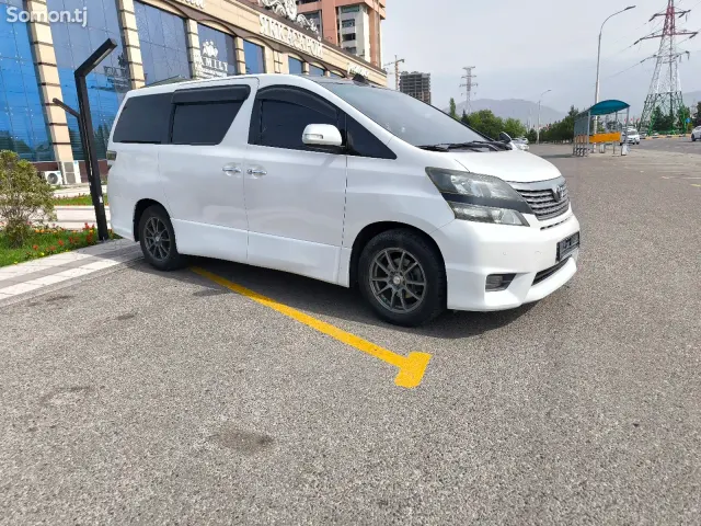 Toyota Vellfire 2010 · 2.4 AT