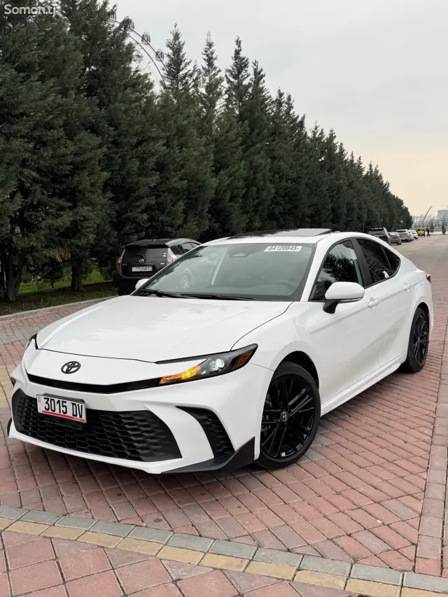 Toyota Camry 2025 · 2.5 CVT