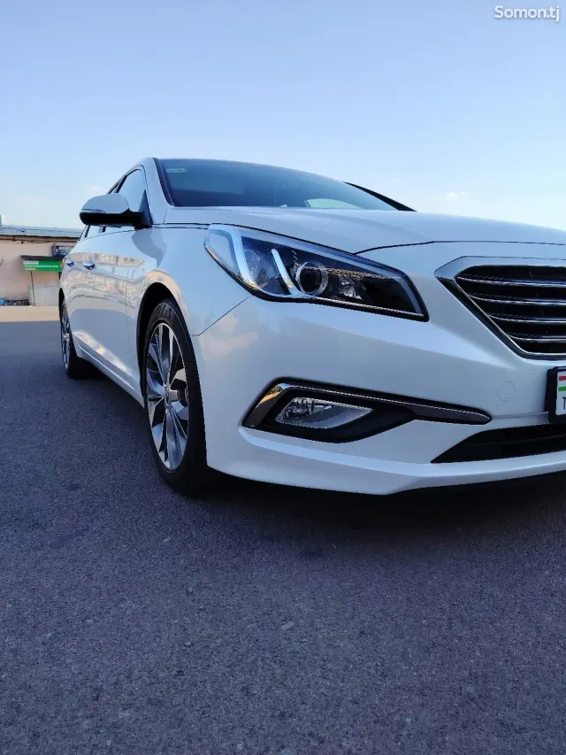Hyundai Sonata 2014 · 2.0 AT