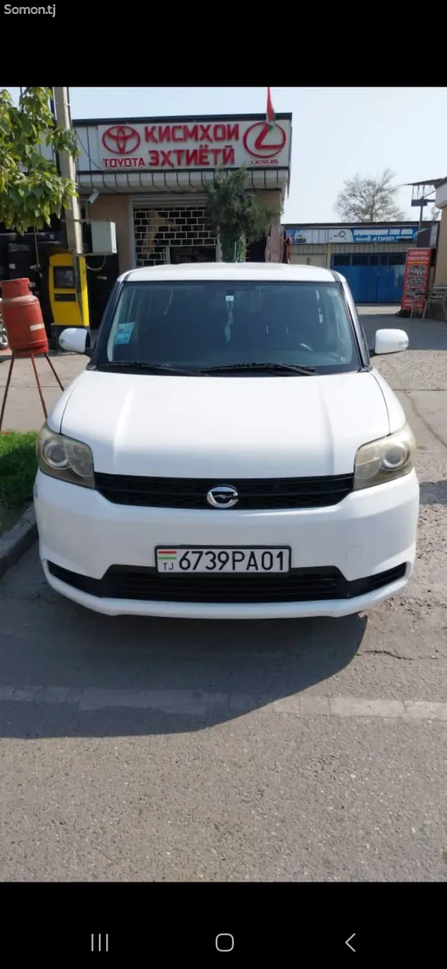 Toyota Rumion 2008 · 2.4 AT