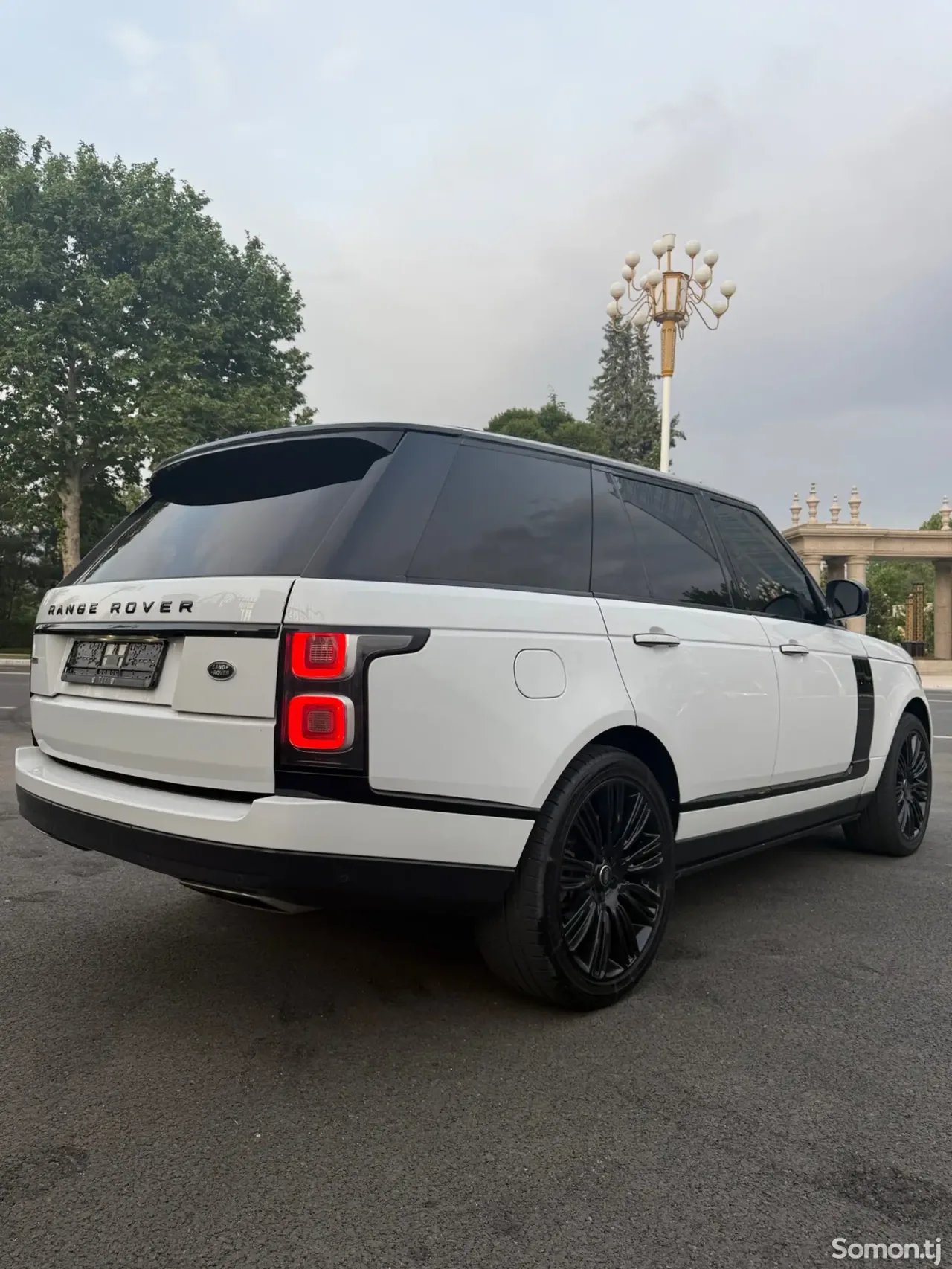 Land Rover Vogue 2019 · 5.0 AT