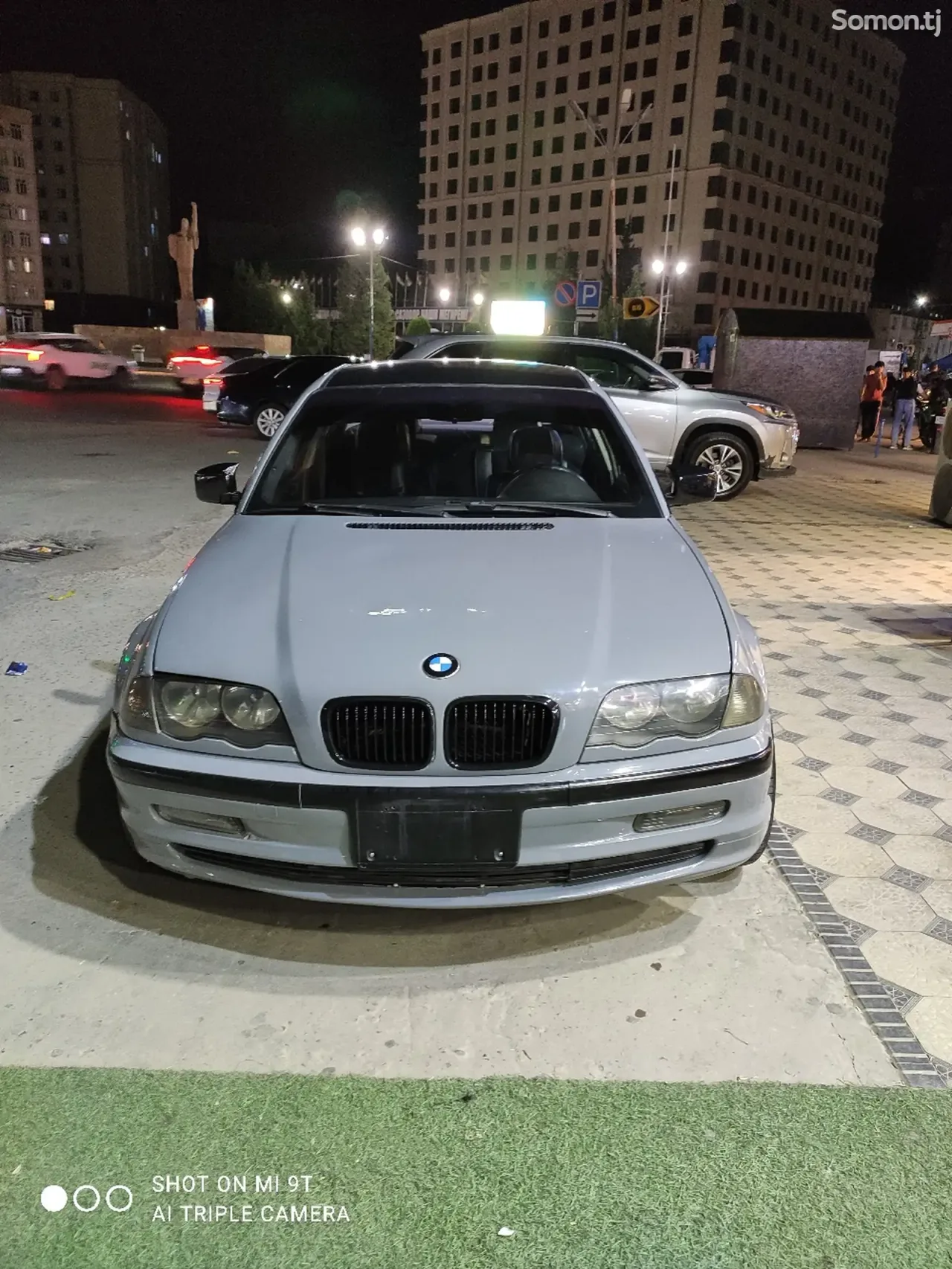 BMW 3 series 2000 · 2.4 AT