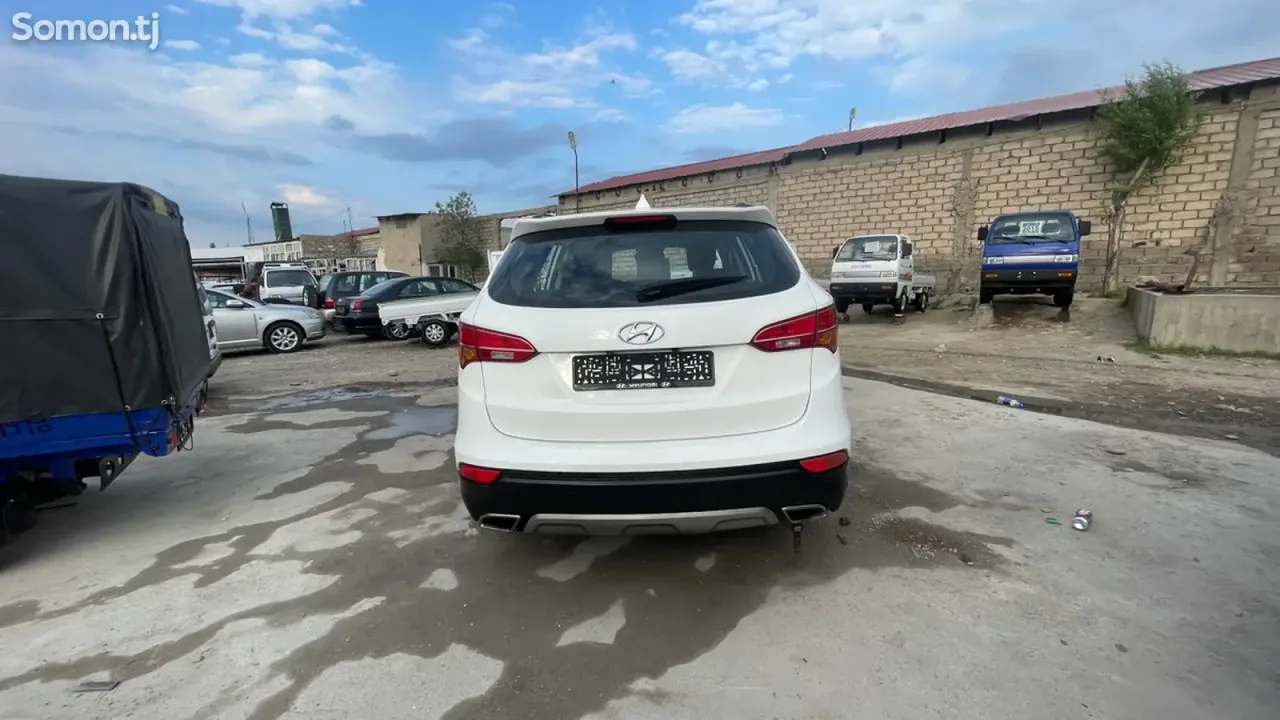 Hyundai Santa Fe 2014 · 2.4 AT