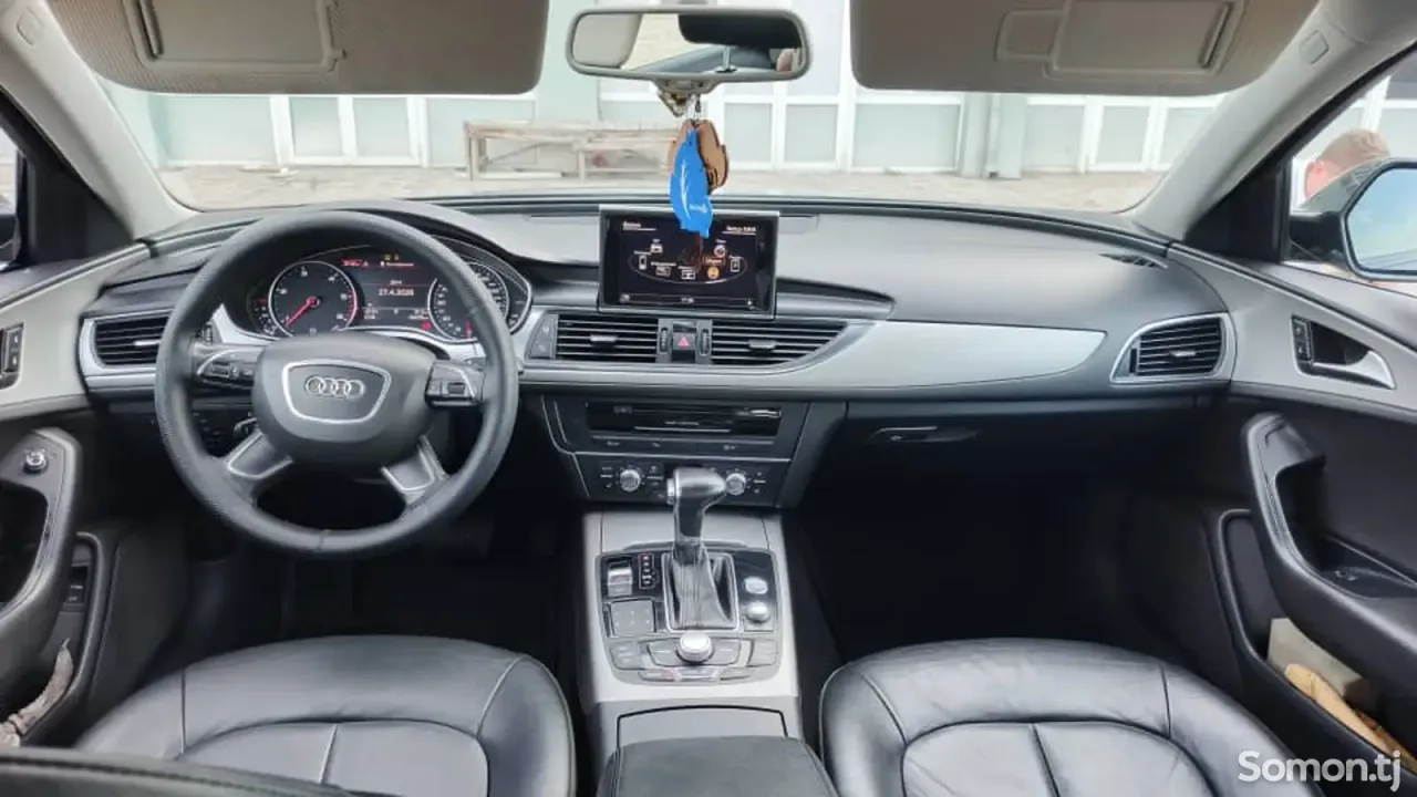 Audi A6 2012 · 2.0 AT