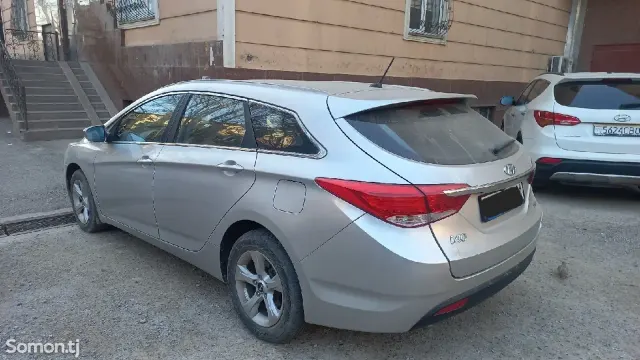 Hyundai i40 2014 · 2.0 AT