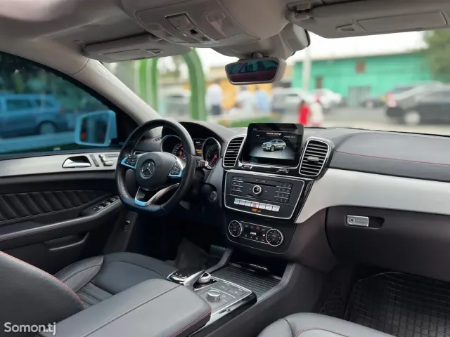 Mercedes-Benz GLE class 2017 · 3.5 AT