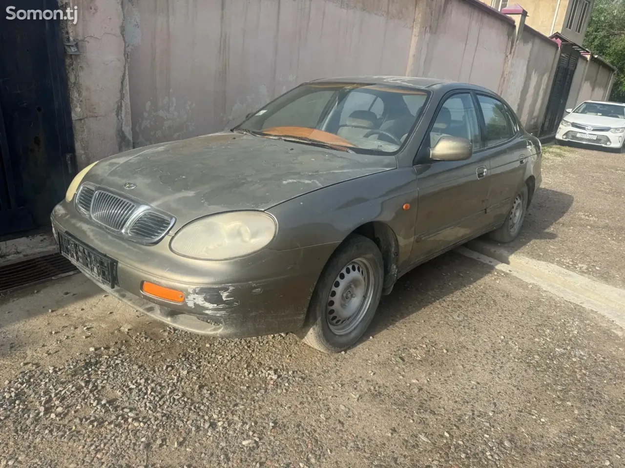 Daewoo Leganza 1997 · 1.6 MT
