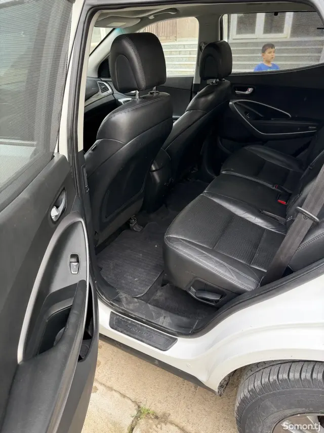 Hyundai Santa Fe 2014 · 2.4 AT